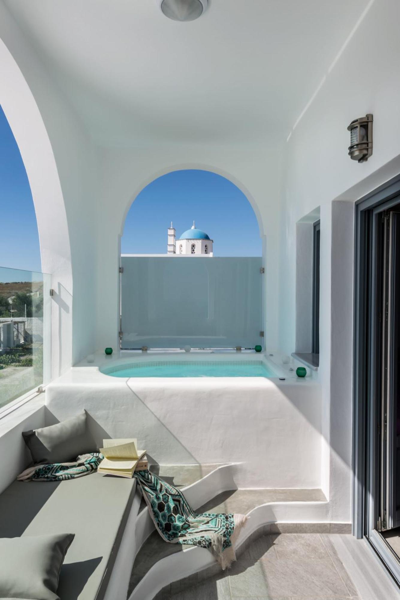 Aspronisi Luxury Villa With Caldera View Мегалохори Экстерьер фото